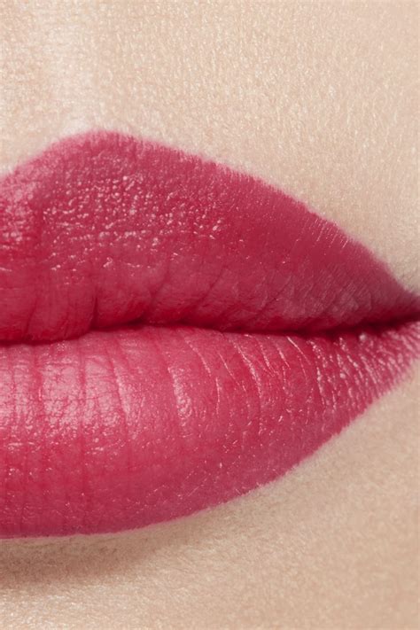 chanel rouge allure velvet emotive swatch